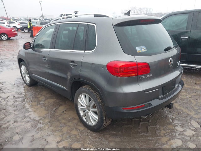 Продажа на аукционе авто 2012 Volkswagen Tiguan Se, vin: WVGAV7AX7CW003243, номер лота: 44290491