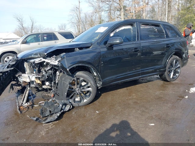 2025 AUDI Q7 WA1LVBF71SD017233 Photo 1