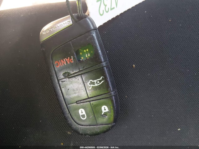 Продажа на аукционе авто 2012 Chrysler 300, vin: 2C3CCAAG9CH277790, номер лота: 44290508