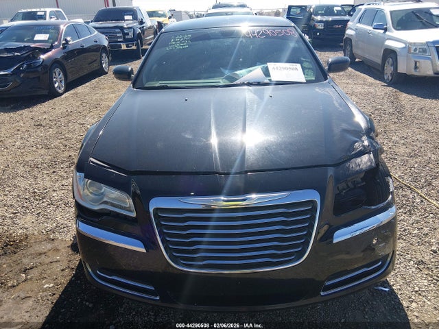 Продажа на аукционе авто 2012 Chrysler 300, vin: 2C3CCAAG9CH277790, номер лота: 44290508