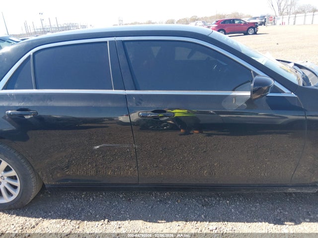 Продажа на аукционе авто 2012 Chrysler 300, vin: 2C3CCAAG9CH277790, номер лота: 44290508