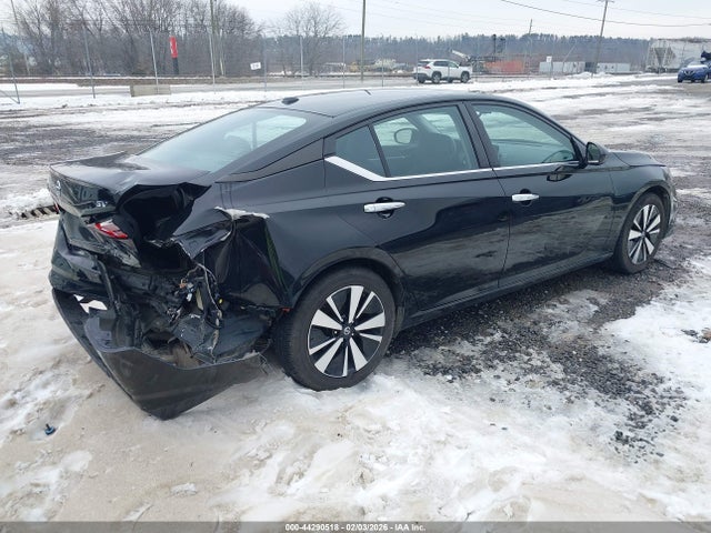 2022 Nissan Altima Sv Fwd მანქანა იყიდება აუქციონზე, vin: 1N4BL4DV1NN396131, აუქციონის ნომერი: 44290518