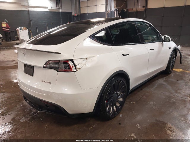 2020 TESLA MODEL Y 5YJYGDEF3LF009672 Photo 3