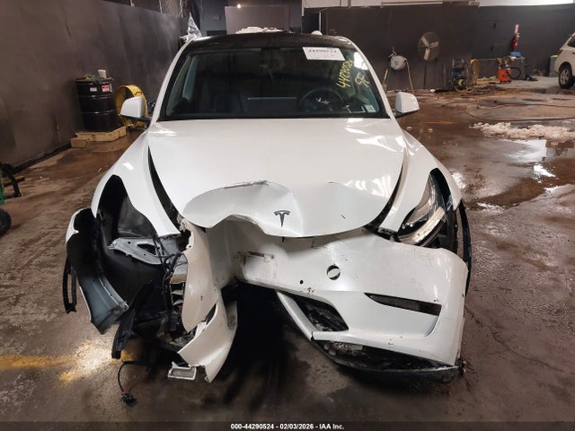 2020 TESLA MODEL Y 5YJYGDEF3LF009672 Photo 5