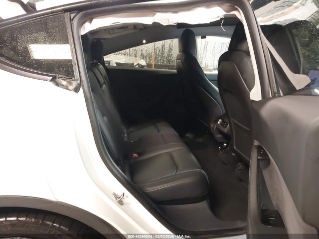 2020 TESLA MODEL Y 5YJYGDEF3LF009672 Photo 7