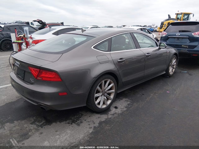 2013 AUDI A7 WAU2GAFC9DN106934 Photo 3