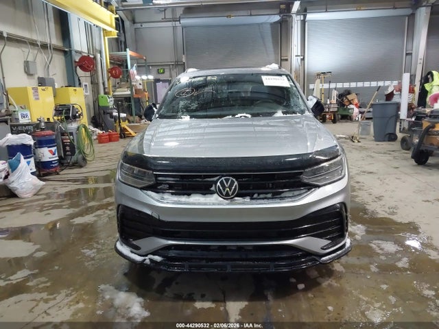 Продаж на аукціоні авто 2024 Volkswagen Tiguan 2.0t Se R-line Black, vin: 3VVCB7AX6RM054376, номер лоту: 44290532