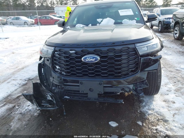 1FMUK8KH9TGA34796 Ford Explorer St-line