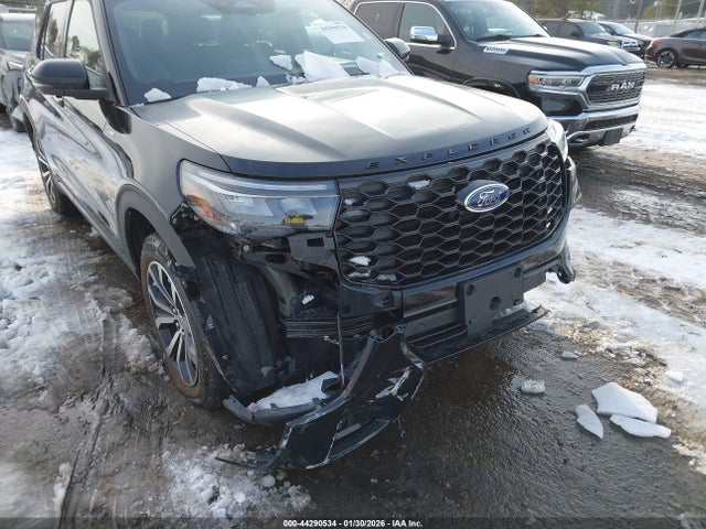 1FMUK8KH9TGA34796 Ford Explorer St-line