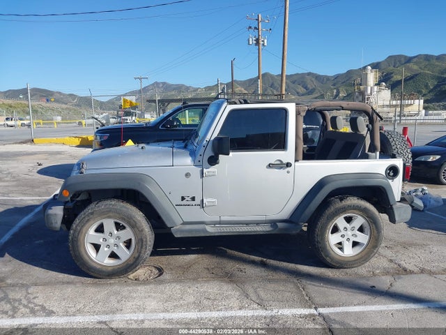 Aukcja sprzedaży 2008 Jeep Wrangler X, vin: 1J4FA24138L595632, numer aukcji: 44290538