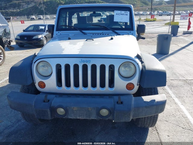 Aukcja sprzedaży 2008 Jeep Wrangler X, vin: 1J4FA24138L595632, numer aukcji: 44290538