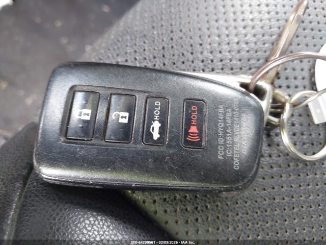 Продажа на аукционе авто 2017 Lexus Is 200t, vin: JTHBA1D21H5055593, номер лота: 44290561