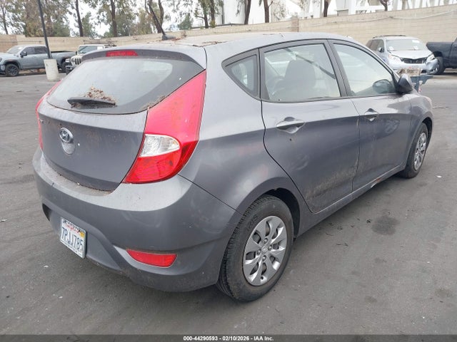 KMHCT5AE3GU250083 Hyundai ACCENT SE