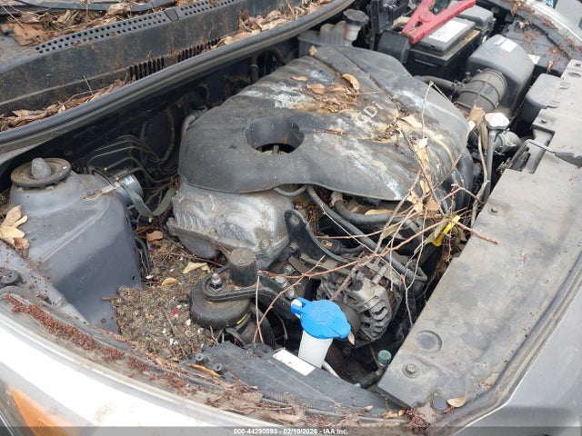 KMHCT5AE3GU250083 Hyundai ACCENT SE