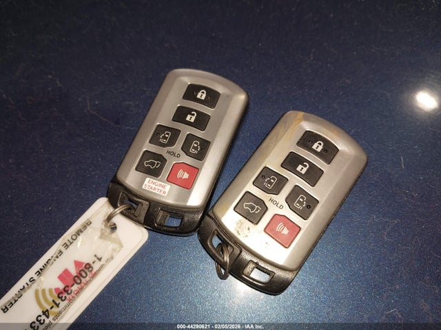 5TDYK3DC7FS634334 Toyota Sienna Limited Premium 7 Passenger