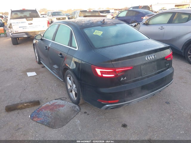 2019 AUDI A4 WAUDNAF48KA023202 Photo 2