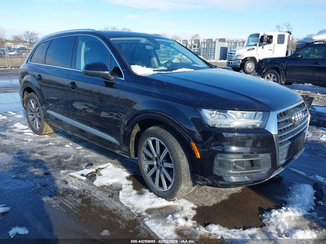 2018 AUDI Q7 WA1VAAF77JD010655 Photo 0