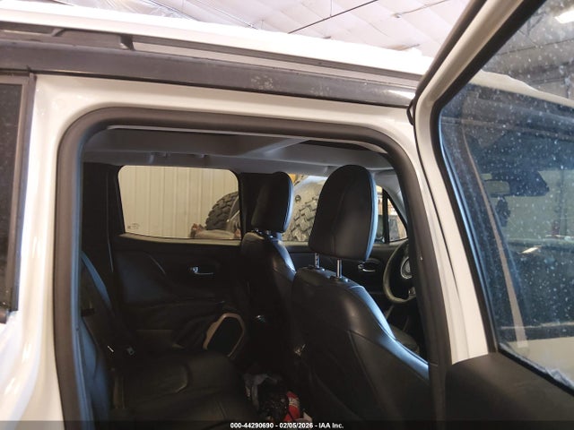 2016 Jeep Renegade Limited მანქანა იყიდება აუქციონზე, vin: ZACCJBDT8GPD80400, აუქციონის ნომერი: 44290690