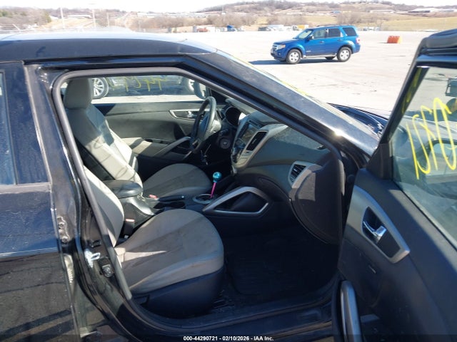 2013 HYUNDAI VELOSTER KMHTC6AD2DU140506 Photo 4