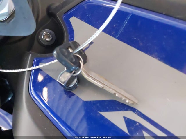 Yamaha YZFR1 2021 JYARN66E6MA001681 Image 11