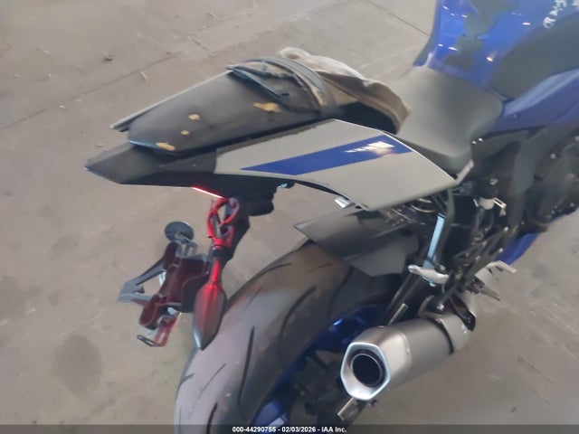 Yamaha YZFR1 2021 JYARN66E6MA001681 Image 16
