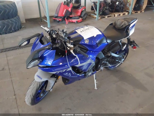 Yamaha YZFR1 2021 JYARN66E6MA001681 Image 2