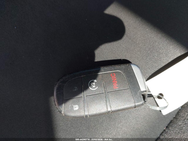44290776 :رقم المزاد ، 2C3CCAAG4PH678816 vin ، 2023 Chrysler 300 Touring مزاد بيع