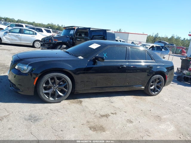 44290776 :رقم المزاد ، 2C3CCAAG4PH678816 vin ، 2023 Chrysler 300 Touring مزاد بيع