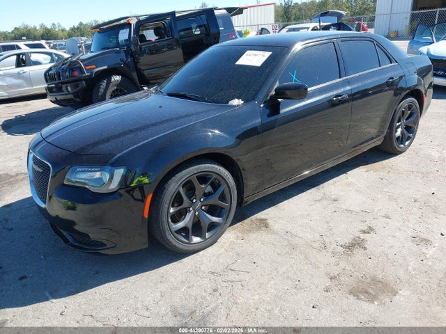 44290776 :رقم المزاد ، 2C3CCAAG4PH678816 vin ، 2023 Chrysler 300 Touring مزاد بيع