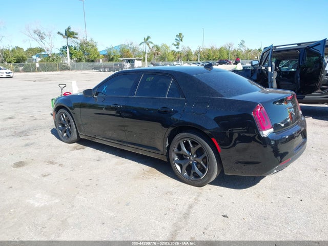 44290776 :رقم المزاد ، 2C3CCAAG4PH678816 vin ، 2023 Chrysler 300 Touring مزاد بيع