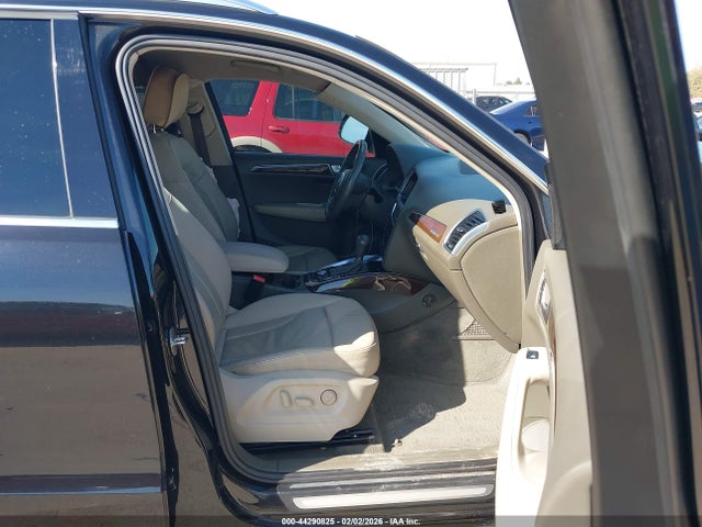 44290825 :رقم المزاد ، WA1LFAFPXCA071432 vin ، 2012 Audi Q5 2.0t Premium مزاد بيع