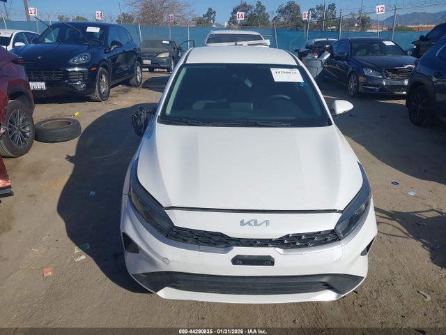 3KPF24AD4PE514187 KIA Forte Lxs