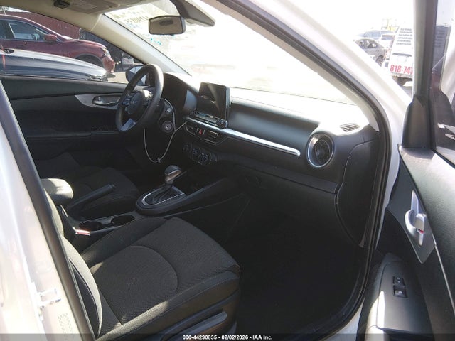 3KPF24AD4PE514187 KIA Forte Lxs