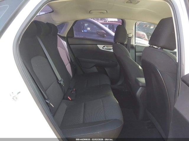 3KPF24AD4PE514187 KIA Forte Lxs