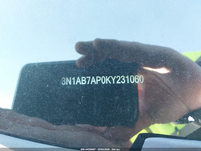 44290867 :رقم المزاد ، 3N1AB7AP0KY231060 vin ، 2019 Nissan Sentra S مزاد بيع