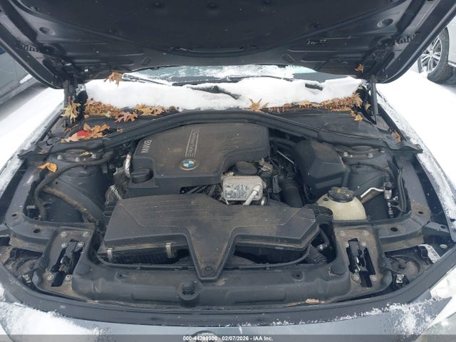 WBA8E5G58GNT94019 BMW 320i Xdrive