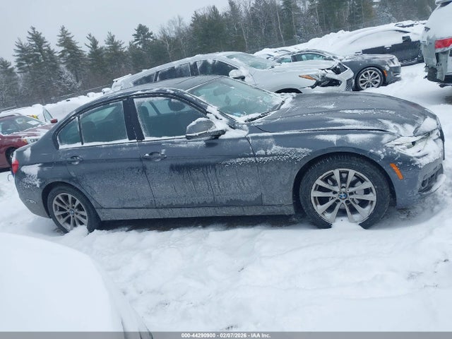 WBA8E5G58GNT94019 BMW 320i Xdrive