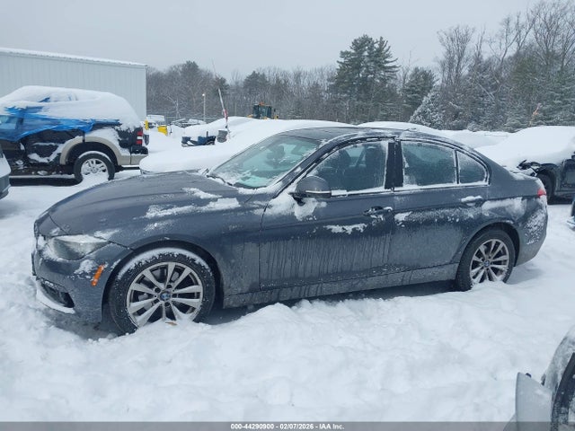 WBA8E5G58GNT94019 BMW 320i Xdrive