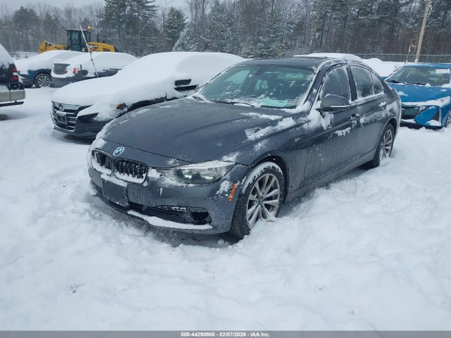 WBA8E5G58GNT94019 BMW 320i Xdrive