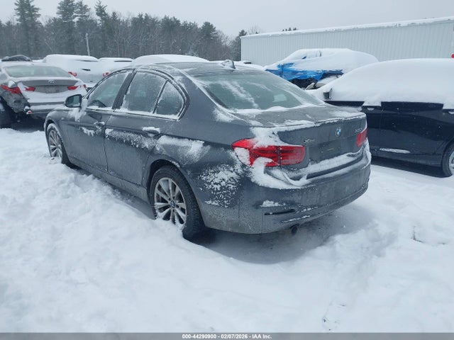 WBA8E5G58GNT94019 BMW 320i Xdrive