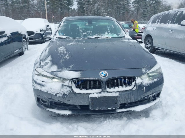WBA8E5G58GNT94019 BMW 320i Xdrive