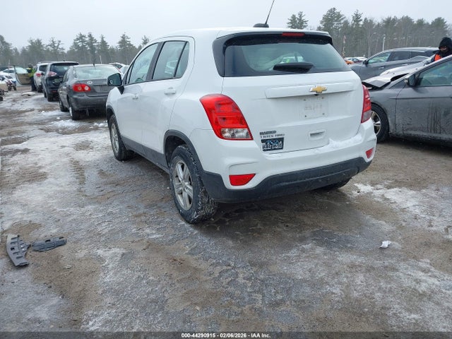 KL7CJNSB1HB057777 Chevrolet TRAX LS