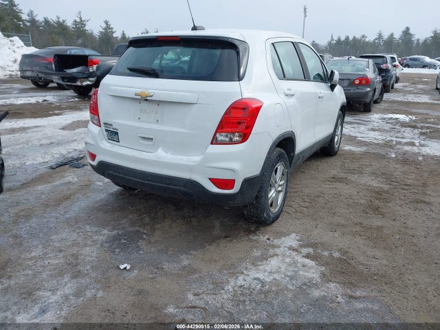 KL7CJNSB1HB057777 Chevrolet TRAX LS