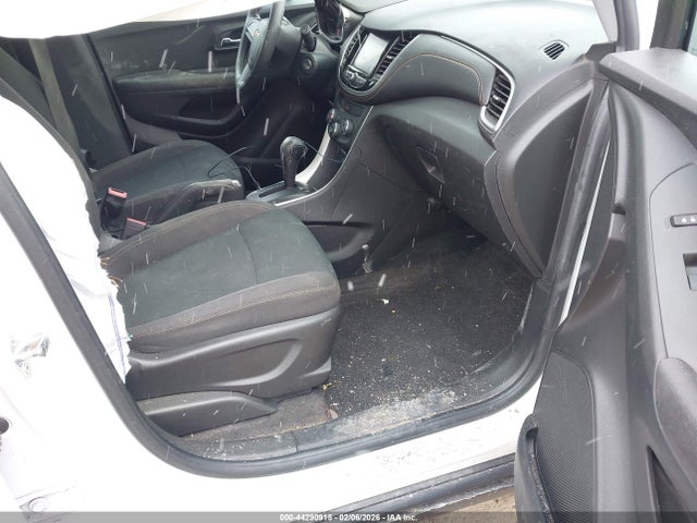 KL7CJNSB1HB057777 Chevrolet TRAX LS