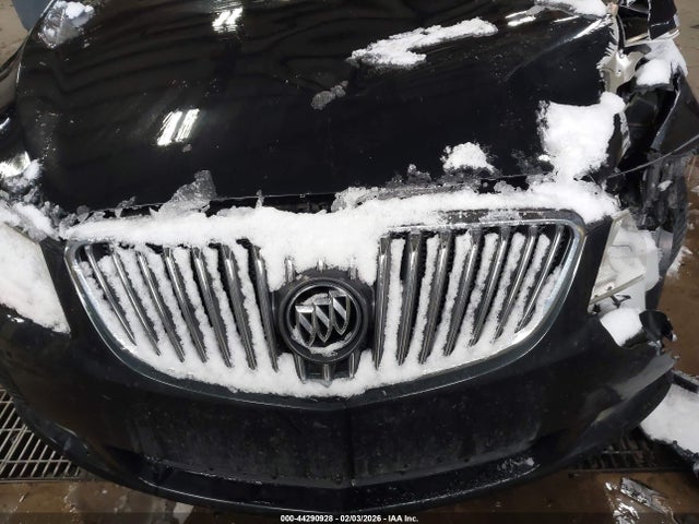44290928 :رقم المزاد ، 1G4GC5E34DF331992 vin ، 2013 Buick Lacrosse Leather Group مزاد بيع