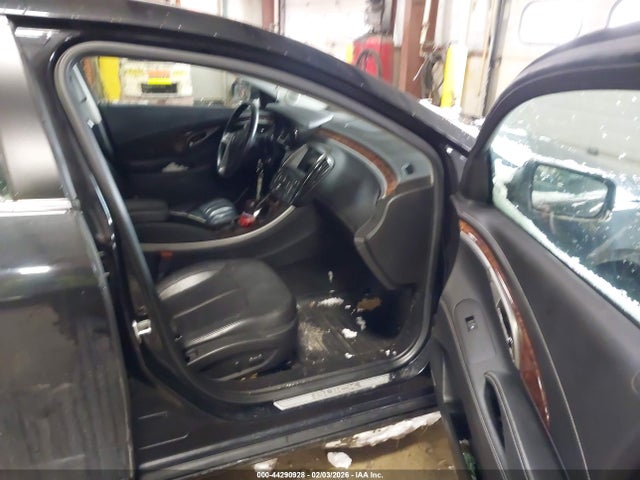44290928 :رقم المزاد ، 1G4GC5E34DF331992 vin ، 2013 Buick Lacrosse Leather Group مزاد بيع
