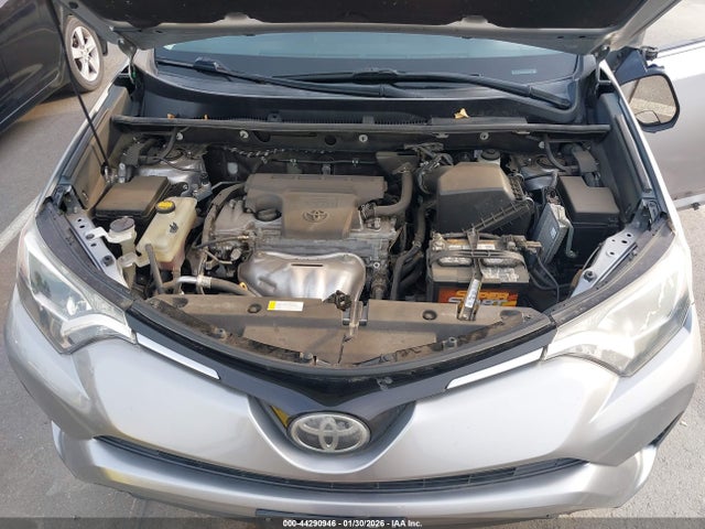 Toyota RAV4 LE 2017 2T3ZFREV5HW392611 Image 10