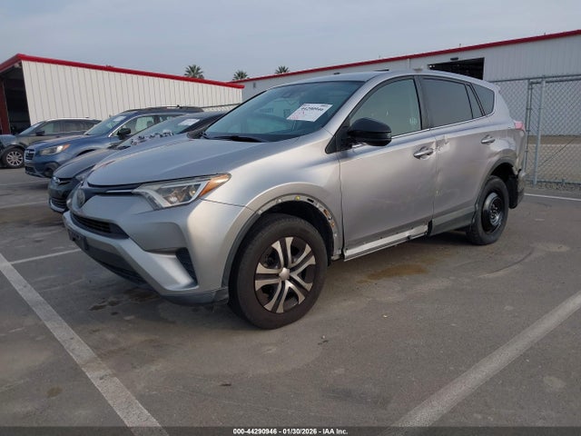 Toyota RAV4 LE 2017 2T3ZFREV5HW392611 Image 2