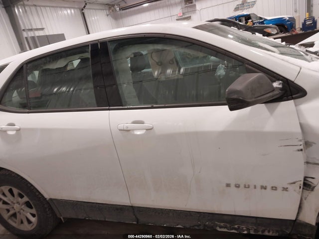 3GNAXHEV4KS563638 Chevrolet EQUINOX LS
