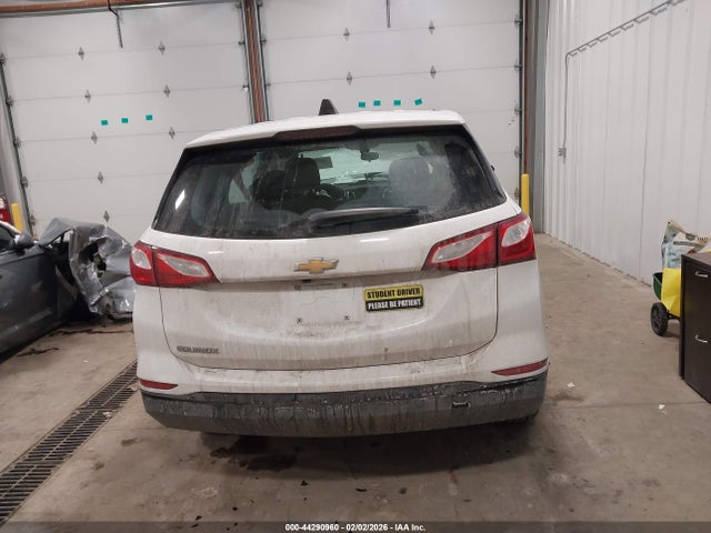 3GNAXHEV4KS563638 Chevrolet EQUINOX LS